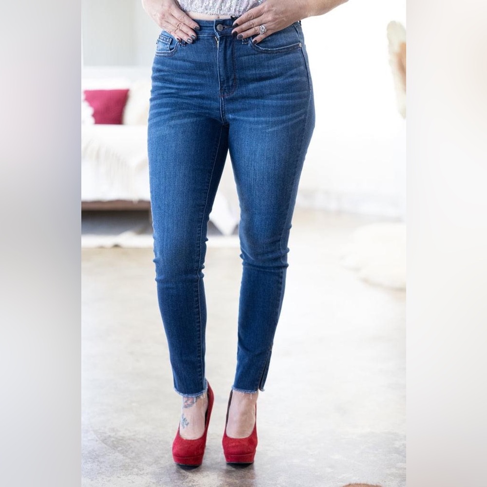 NWOT Judy Blue High Waist Side Slit Skinny Jeans
